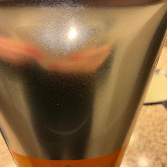 Veuve Clicquot tube of paint champagne case Made in France with Totes. - Picture 11 of 16